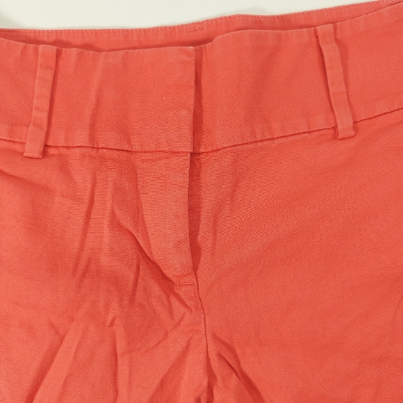 Ann Taylor Petite Signature Coral Shorts, 2P - Picture 3 of 8